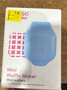 Ash Blue Mini Waffle Maker